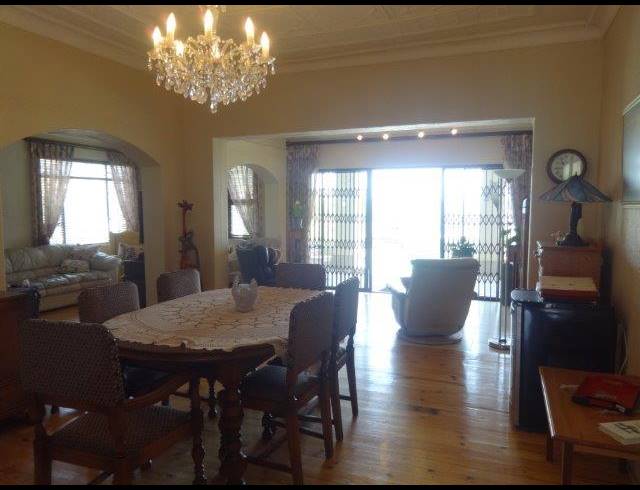 3 BEDROOM HOUSE FOR SALE IN KENSINGTON